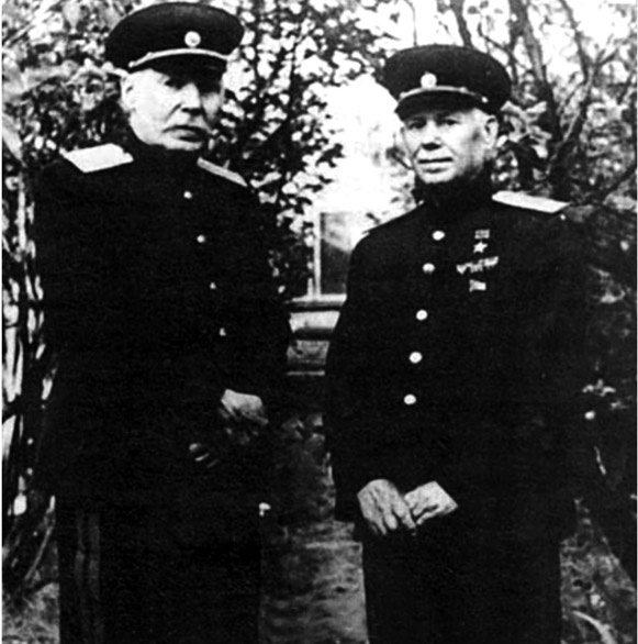 Иллюстрация к книге — Автомат Калашникова. Символ России [kalash_21.jpg]