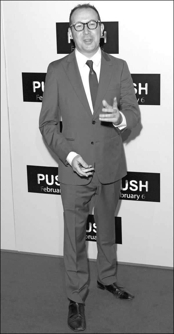 Иллюстрация к книге — Шерлок. На шаг впереди зрителей [_045.jpg]