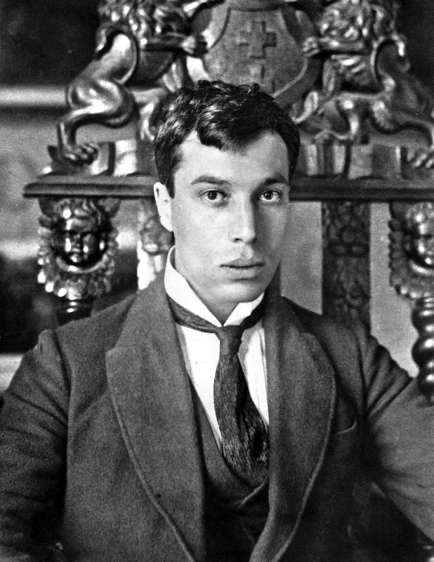 Иллюстрация к книге — Пастернак в жизни [_00.jpg]