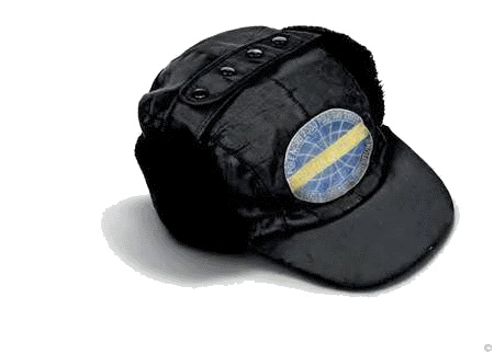 Иллюстрация к книге — 8 полюсов Фредерика Паулсена. Путешествие в мир холода [i_001.jpg]