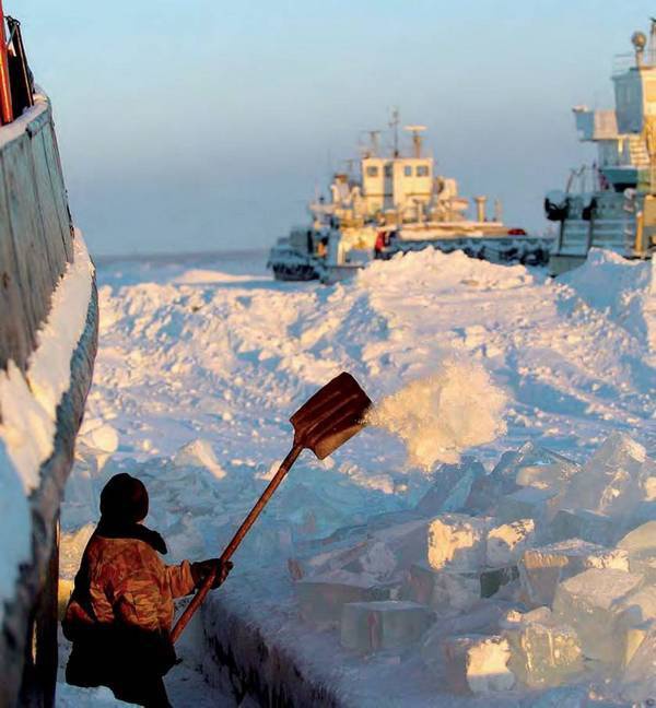 Иллюстрация к книге — 8 полюсов Фредерика Паулсена. Путешествие в мир холода [i_040.jpg]