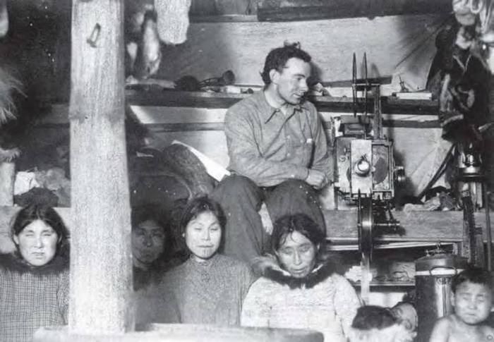 Иллюстрация к книге — 8 полюсов Фредерика Паулсена. Путешествие в мир холода [i_085.jpg]