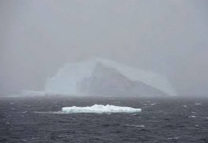 Иллюстрация к книге — 8 полюсов Фредерика Паулсена. Путешествие в мир холода [i_172.jpg]