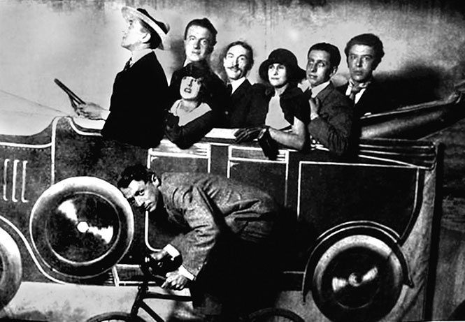 Иллюстрация к книге — Гала и Сальвадор Дали. Любовь на холсте Времени [i_011.jpg]