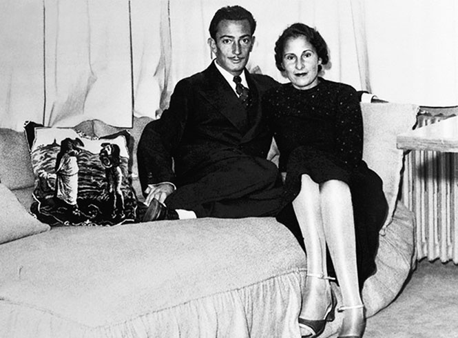 Иллюстрация к книге — Гала и Сальвадор Дали. Любовь на холсте Времени [i_034.jpg]