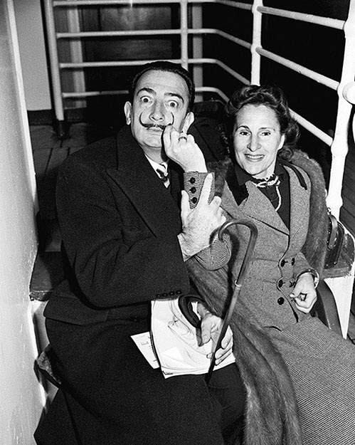 Иллюстрация к книге — Гала и Сальвадор Дали. Любовь на холсте Времени [i_039.jpg]