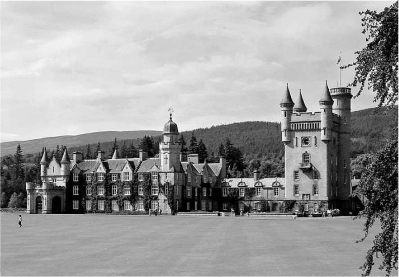 Иллюстрация к книге — Леди Диана. Принцесса людских сердец [i_041.jpg]