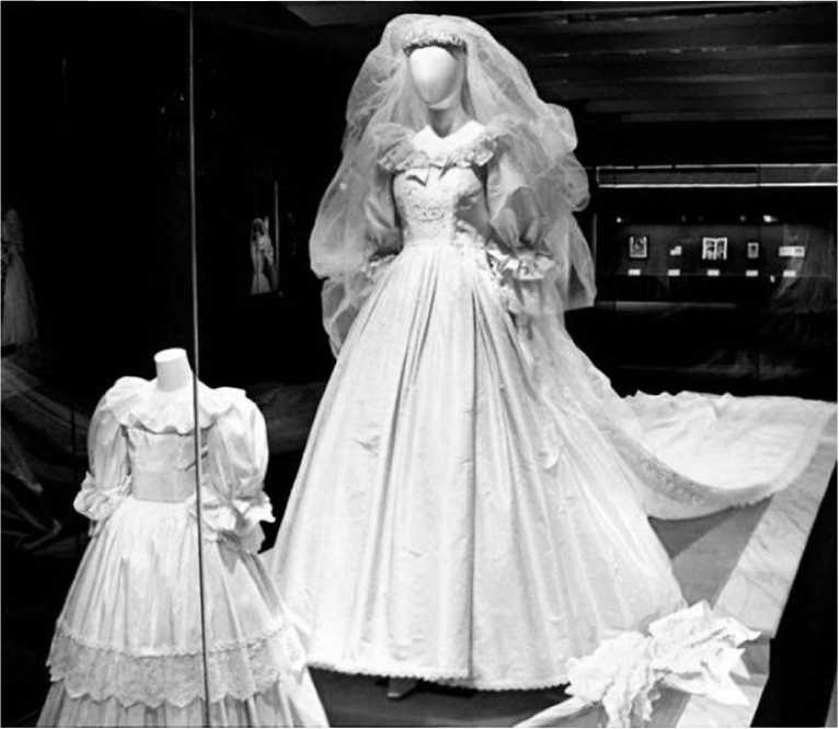 Иллюстрация к книге — Леди Диана. Принцесса людских сердец [i_050.jpg]