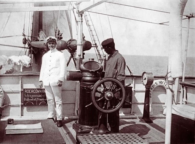 Иллюстрация к книге — Грета Гарбо. Исповедь падшего ангела [i_046.jpg]