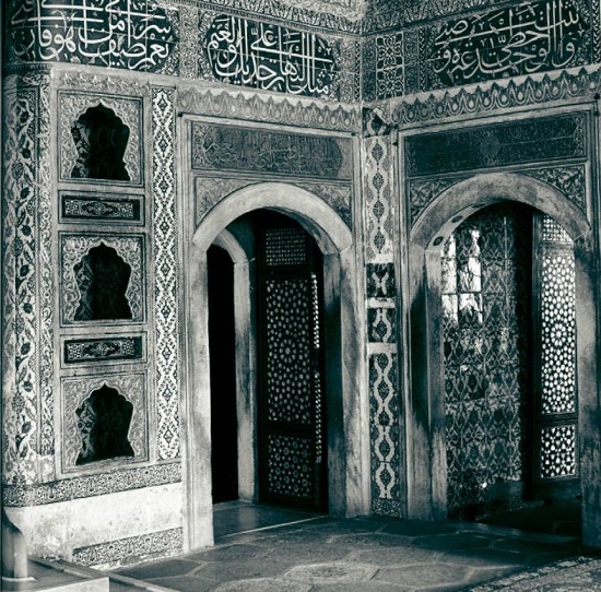 Иллюстрация к книге — Великолепный век. Все тайны знаменитого сериала [i_048.jpg]