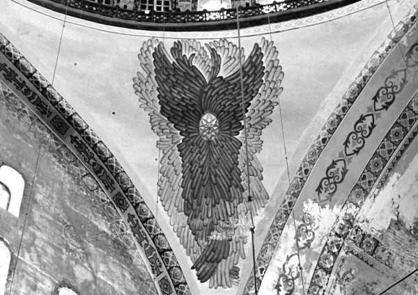 Иллюстрация к книге — Роксолана. Ведьма Османского гарема [i_072.jpg]