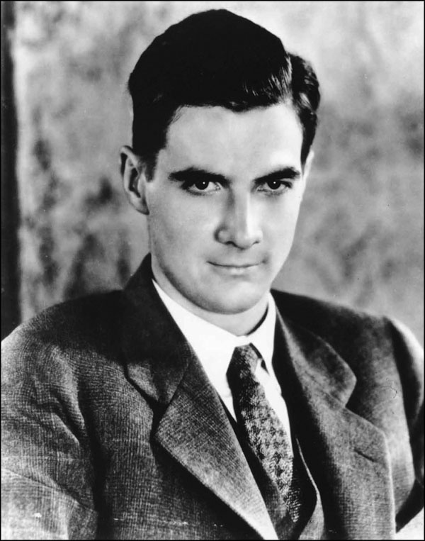 Иллюстрация к книге — Элизабет Тейлор. Клеопатра Голливуда [_093.jpg]