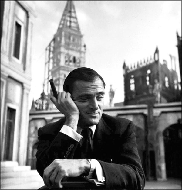 Иллюстрация к книге — Элизабет Тейлор. Клеопатра Голливуда [_183.jpg]