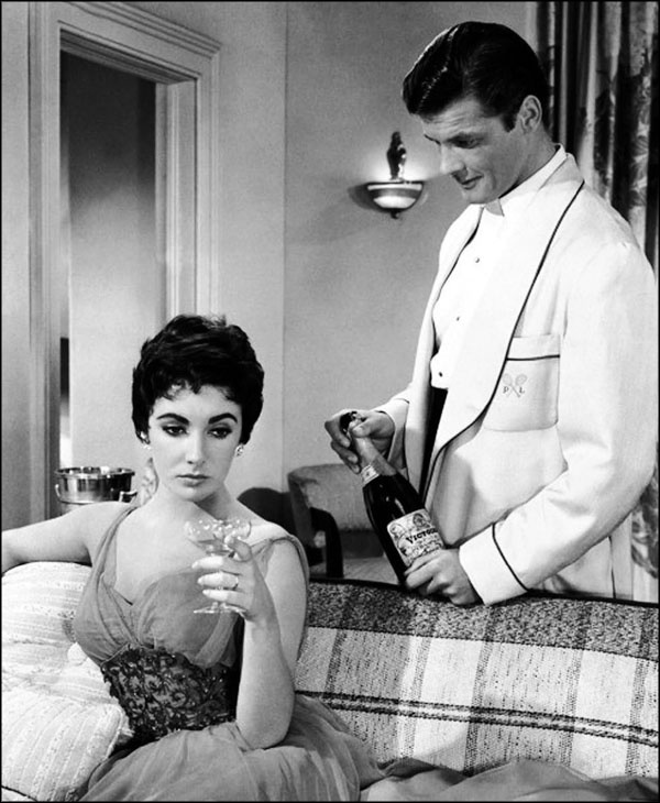 Иллюстрация к книге — Элизабет Тейлор. Клеопатра Голливуда [_185.jpg]