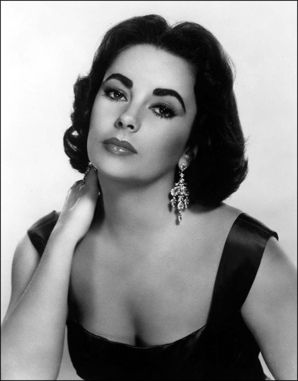 Иллюстрация к книге — Элизабет Тейлор. Клеопатра Голливуда [_201.jpg]