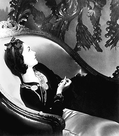 Иллюстрация к книге — Коко Шанель. Я и мои мужчины [_108.jpg]