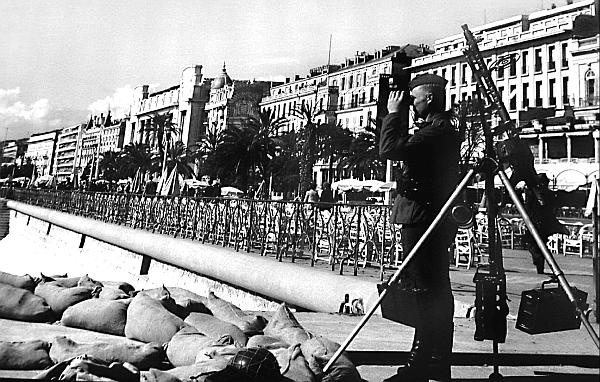 Иллюстрация к книге — Коко Шанель. Я и мои мужчины [_114.jpg]