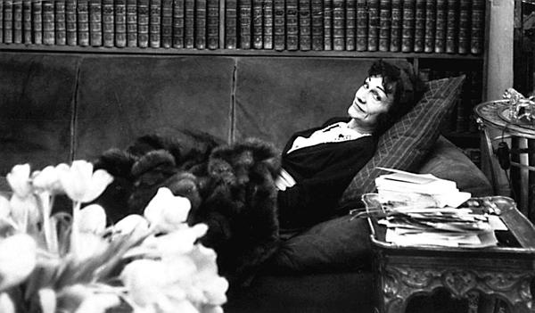 Иллюстрация к книге — Коко Шанель. Я и мои мужчины [_123.jpg]