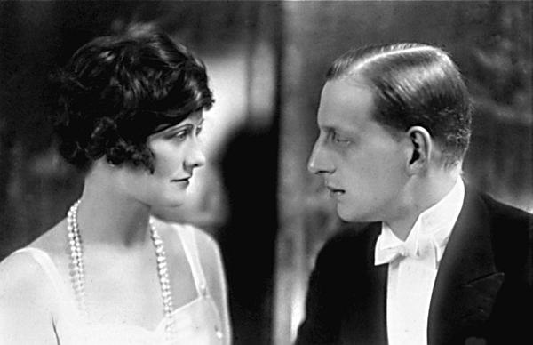 Иллюстрация к книге — Коко Шанель. Я и мои мужчины [_71.jpg]