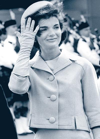 Иллюстрация к книге — Мадонна. Никто не видит моих слез [i_100.jpg]