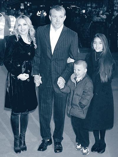 Иллюстрация к книге — Мадонна. Никто не видит моих слез [i_126.jpg]