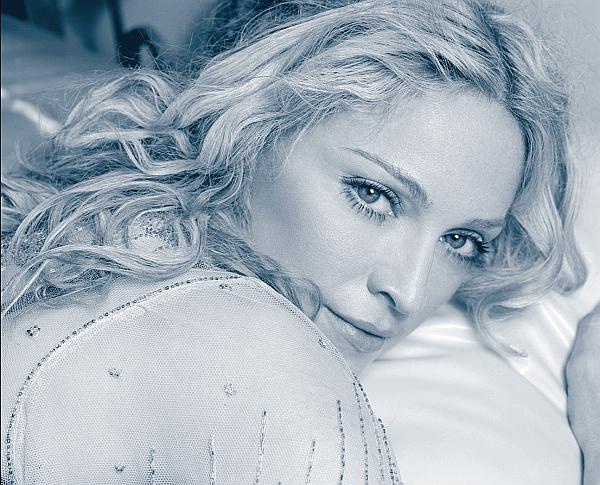 Иллюстрация к книге — Мадонна. Никто не видит моих слез [i_131.jpg]