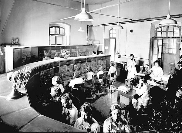 Иллюстрация к книге — Мэрилин Монро. Жизнь в мире мужчин [i_014.jpg]