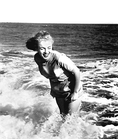 Иллюстрация к книге — Мэрилин Монро. Жизнь в мире мужчин [i_064.jpg]