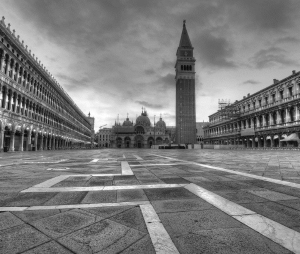 Иллюстрация к книге — Венецианский контракт [i_068.jpg]