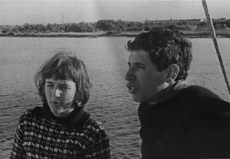 Иллюстрация к книге — Мужчина и женщина. Тело, мода, культура. СССР - оттепель [i_006.jpg]