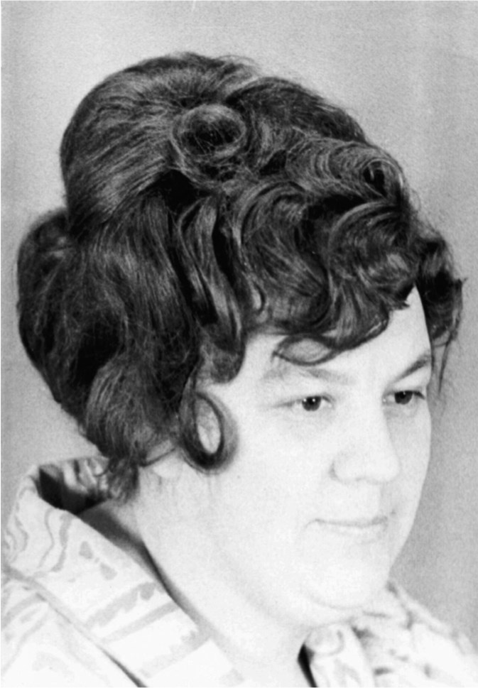 Иллюстрация к книге — Мужчина и женщина. Тело, мода, культура. СССР - оттепель [i_019.jpg]