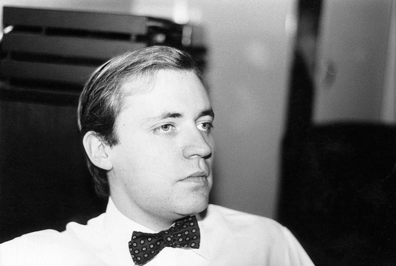 Иллюстрация к книге — Дури еще хватает [i_003.jpg]