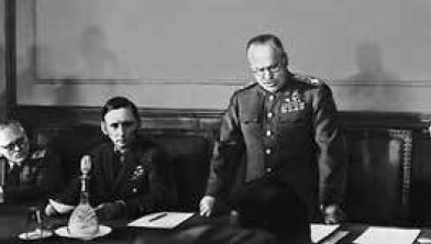 Иллюстрация к книге — Жуков. Взлеты, падения и неизвестные страницы жизни великого маршала [_08.jpg]