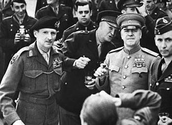 Иллюстрация к книге — Жуков. Взлеты, падения и неизвестные страницы жизни великого маршала [_09.jpg]