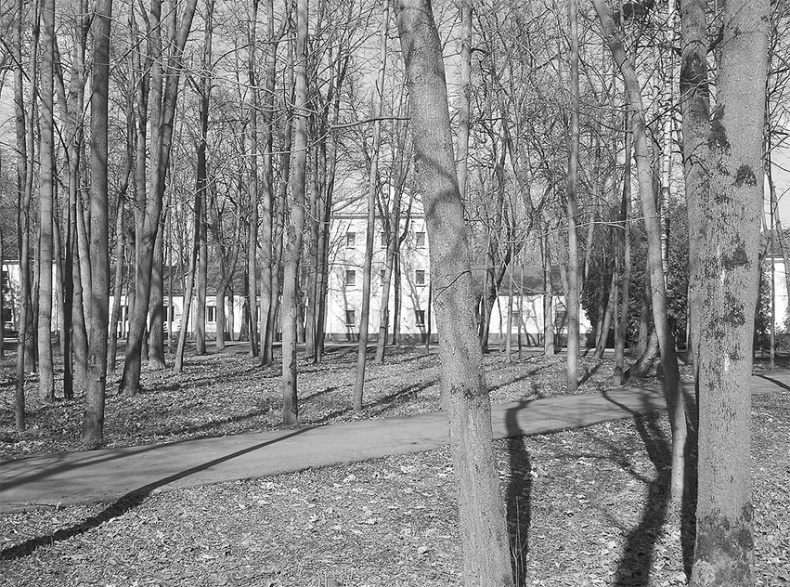 Иллюстрация к книге — Рублевка, скрытая от посторонних глаз. История старинной дороги. 33 истории о великих жителях Рублевки, или Тридцать три богатыря [i_009.jpg]