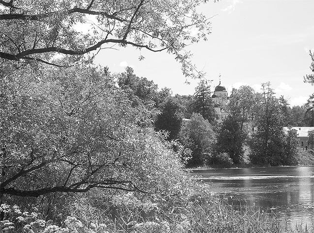 Иллюстрация к книге — Рублевка, скрытая от посторонних глаз. История старинной дороги. 33 истории о великих жителях Рублевки, или Тридцать три богатыря [i_073.jpg]