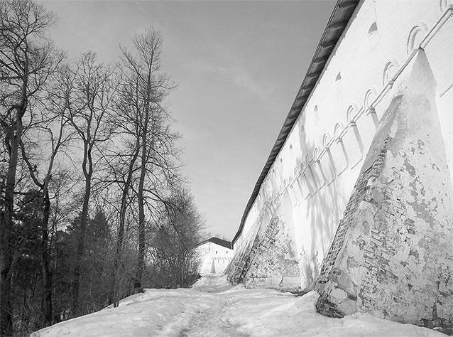 Иллюстрация к книге — Рублевка, скрытая от посторонних глаз. История старинной дороги. 33 истории о великих жителях Рублевки, или Тридцать три богатыря [i_098.jpg]