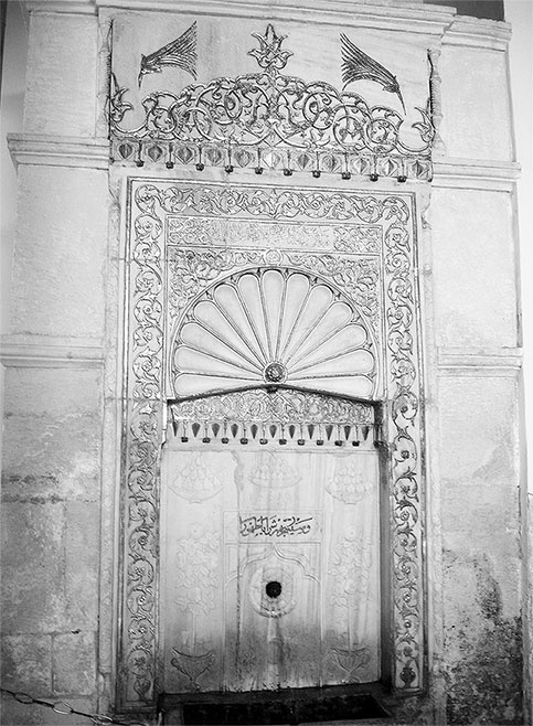 Иллюстрация к книге — Рублевка, скрытая от посторонних глаз. История старинной дороги. 33 истории о великих жителях Рублевки, или Тридцать три богатыря [i_106.jpg]