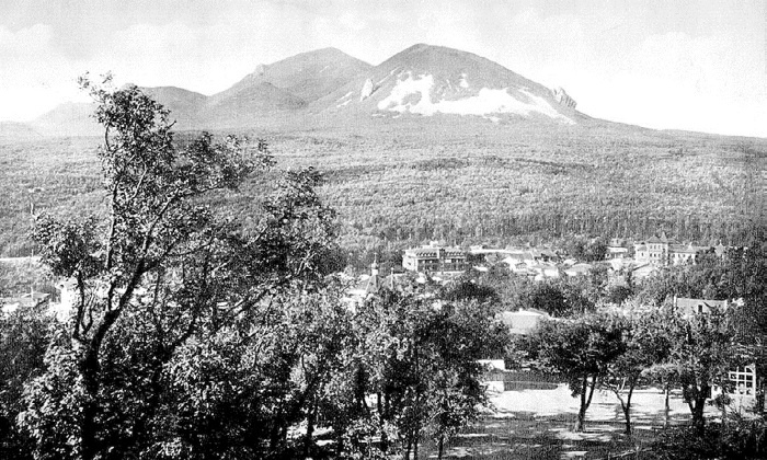 Иллюстрация к книге — Лермонтов и Москва. Над Москвой великой, златоглавою [i_025.jpg]