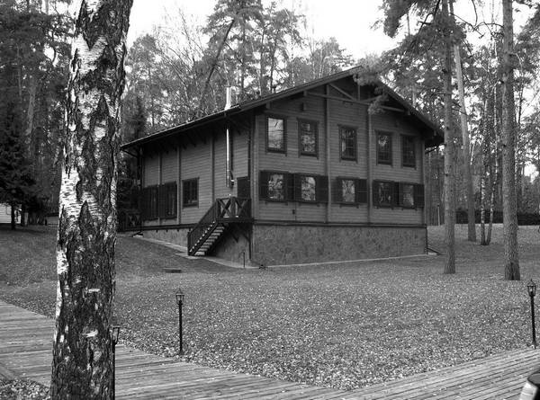 Иллюстрация к книге — Рублевка и ее обитатели. Романтическое повествование [i_070.jpg]