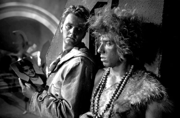 Иллюстрация к книге — Эльдар Рязанов. Ирония судьбы, или… [block_001240_page_039_image_0001.jpg]