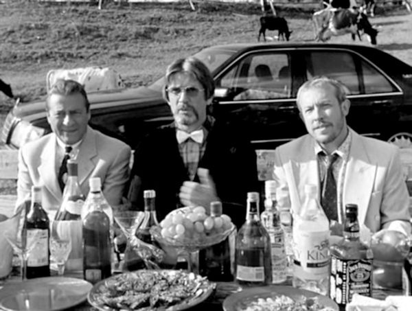 Иллюстрация к книге — Эльдар Рязанов. Ирония судьбы, или… [block_001240_page_219_image_0001.jpg]