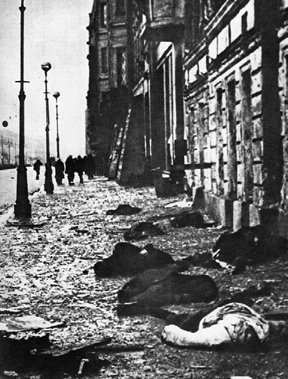 Иллюстрация к книге — Блокада Ленинграда. Полная хроника - 900 дней и ночей [i_067.jpg]