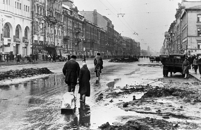 Иллюстрация к книге — Блокада Ленинграда. Полная хроника - 900 дней и ночей [i_072.jpg]