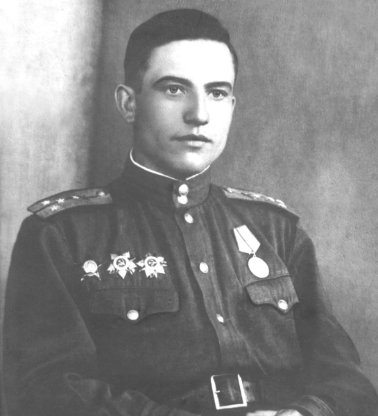 Иллюстрация к книге — Казак на самоходке. &quot;Заживо не сгорели&quot; [i_014.jpg]