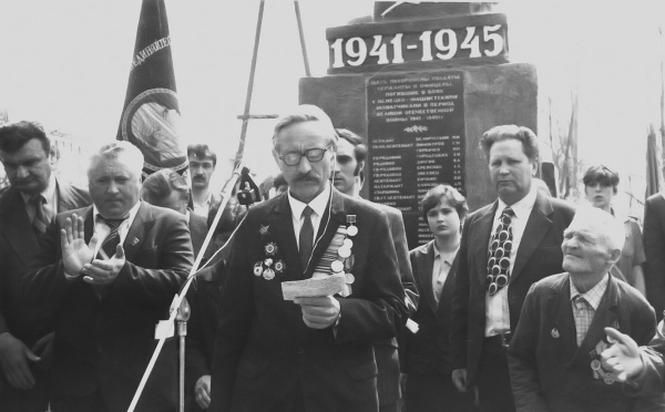 Иллюстрация к книге — Казак на самоходке. &quot;Заживо не сгорели&quot; [i_020.jpg]