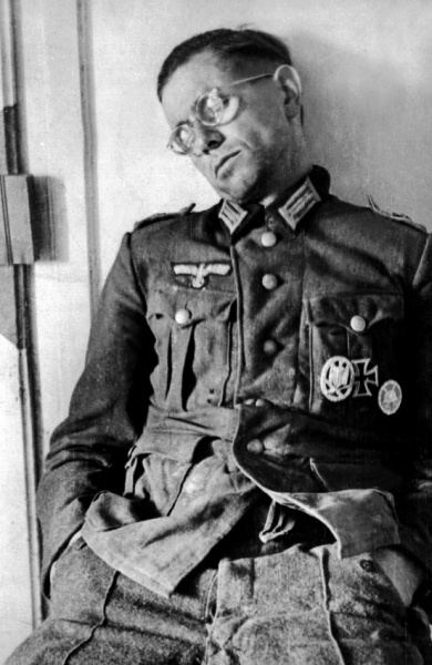 Иллюстрация к книге — На войне как на войне. &quot;Я помню&quot; [i_011.jpg]