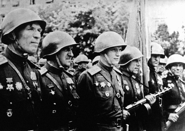 Иллюстрация к книге — На войне как на войне. &quot;Я помню&quot; [i_016.jpg]