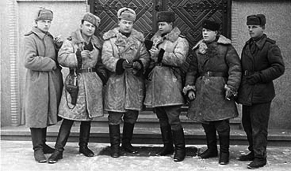 Иллюстрация к книге — На войне как на войне. &quot;Я помню&quot; [i_027.jpg]