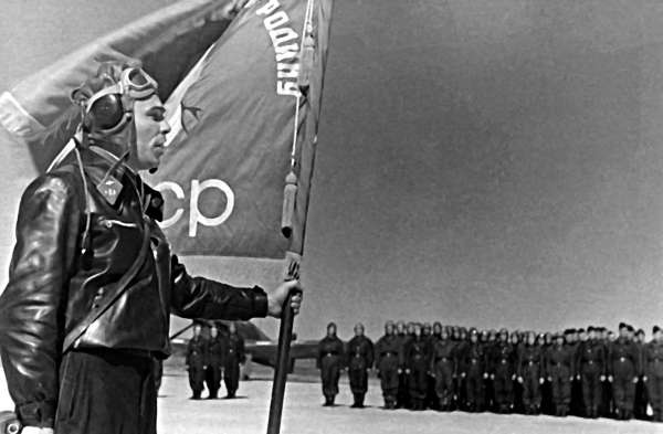 Иллюстрация к книге — Мы дрались на истребителях [block_001832_page_205_image_0001.jpg]